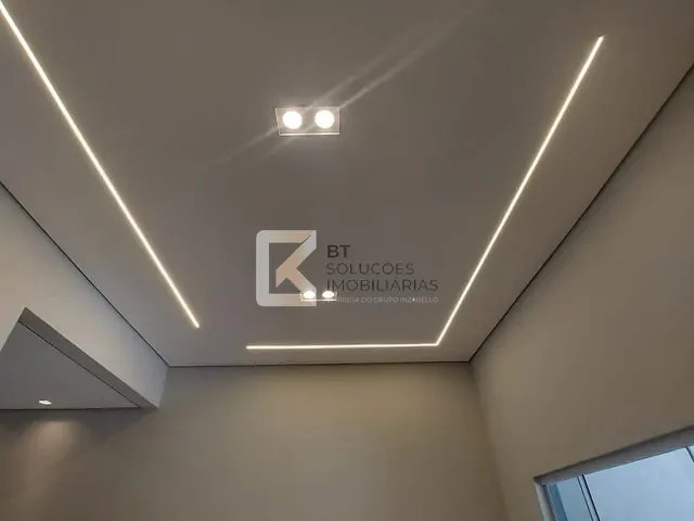 Casa com 125m² 3 quartos e 2 banheiros, à venda, no bairro Jardim Pau Preto em Indaiatuba