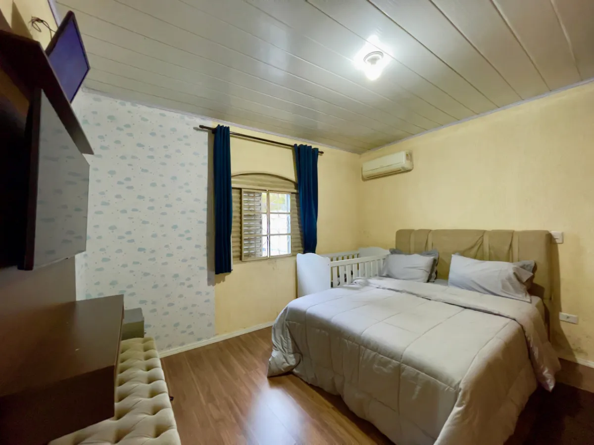Casa para venda em Jardim Itacolomi com 2 quartos, 130m²