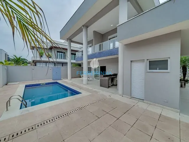 Casa com 450m² 5 quartos e 5 banheiros, à venda ou para alugar, no bairro Jardim do Golfe em São José dos Campos