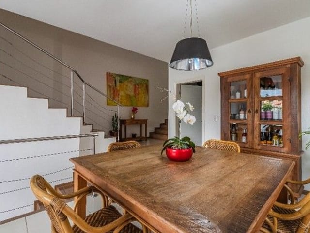 Casa com 360m² 4 quartos e 5 banheiros, à venda, no bairro Res. Onze (Alphaville) em Santana de Parnaíba