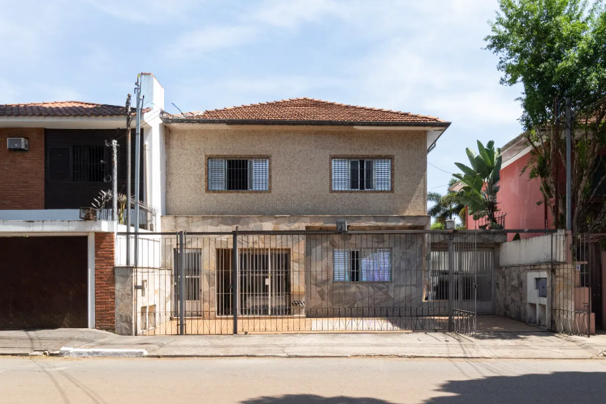 Casa para venda em Indianópolis com 4 quartos, 220m²