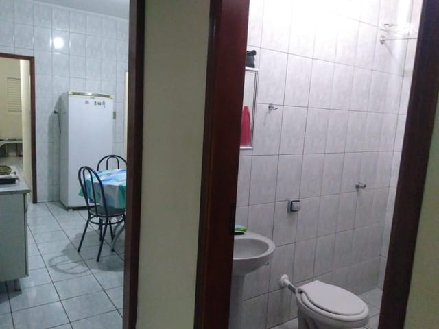 Casa com 150m² 2 quartos e 1 banheiro, à venda, no bairro Jardim Gurilândia em Taubaté