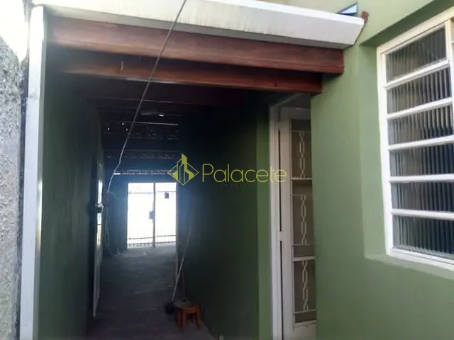 Casa com 150m² 2 quartos e 1 banheiro, à venda, no bairro Jardim Gurilândia em Taubaté