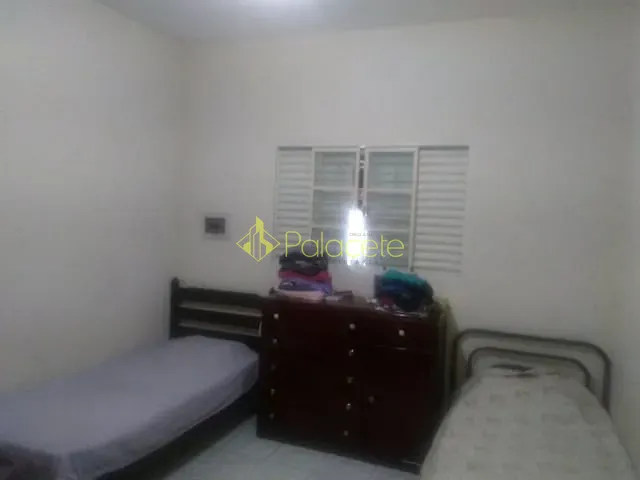 Casa com 150m² 2 quartos e 1 banheiro, à venda, no bairro Jardim Gurilândia em Taubaté
