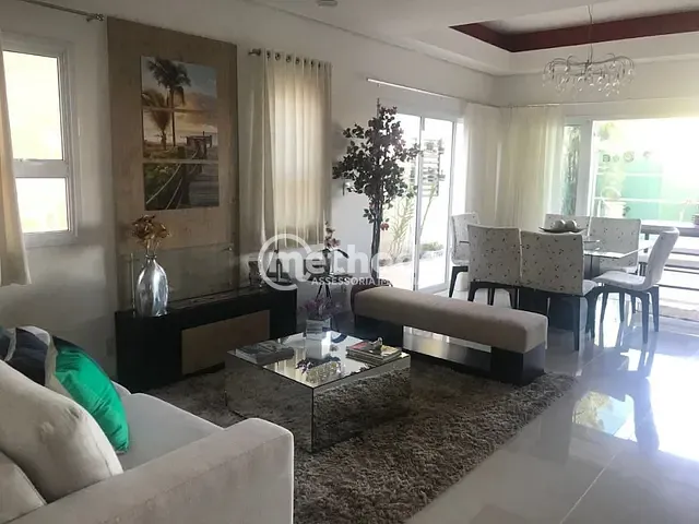 Casa com 385m² 3 quartos e 5 banheiros, à venda, no bairro Betel em Paulínia