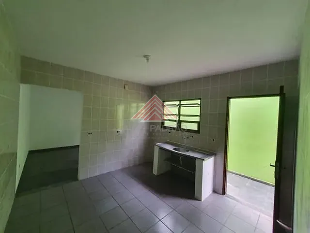 Casa com 150m² 3 quartos e 3 banheiros, à venda, no bairro Jardim São Judas em Mauá