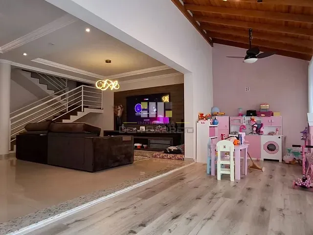 Casa com 285m², à venda, no bairro Vila Miranda em Sumaré