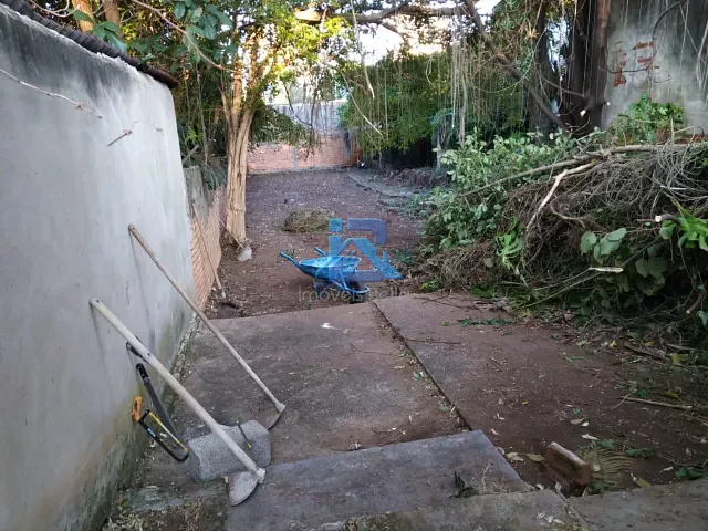 Casa com 280m² 2 quartos e 1 banheiro, à venda, no bairro Vila Arens II em Jundiaí