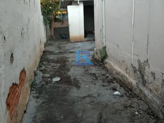 Casa com 280m² 2 quartos e 1 banheiro, à venda, no bairro Vila Arens II em Jundiaí
