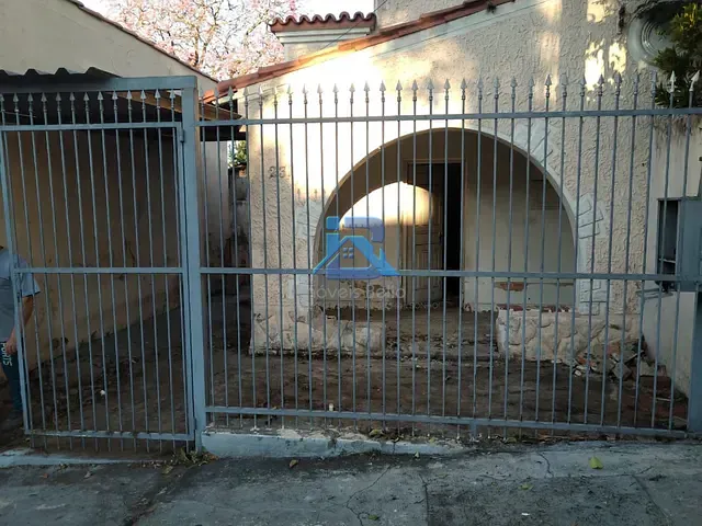 Casa com 280m² 2 quartos e 1 banheiro, à venda, no bairro Vila Arens II em Jundiaí