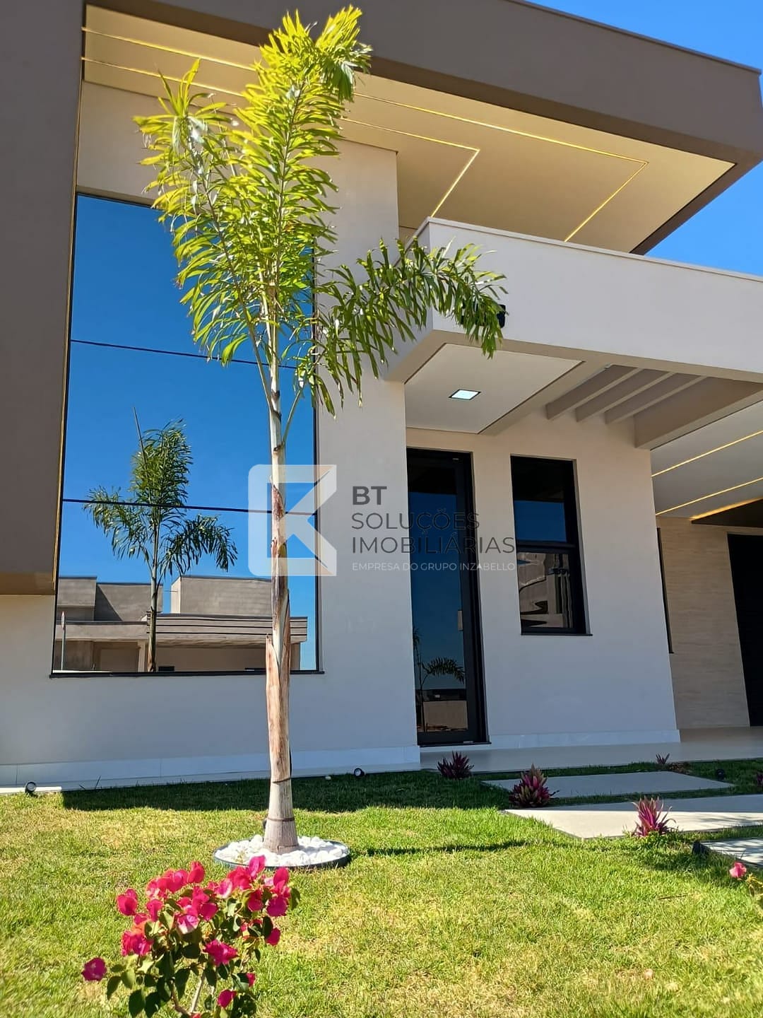 Casa, 3 quartos, 195 m² - Foto 1