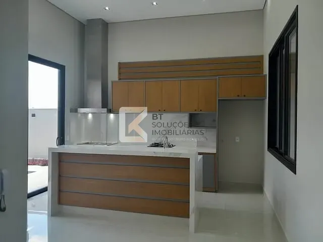 Casa com 300m² 3 quartos e 5 banheiros, à venda, no bairro Residencial Monte Verde em Indaiatuba