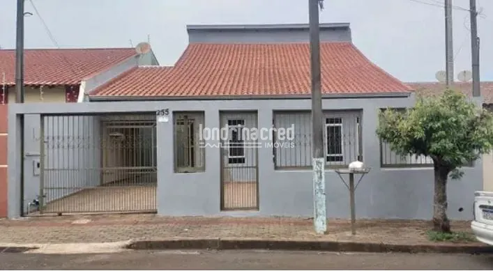Casa, 5 quartos, 235 m² - Foto 1