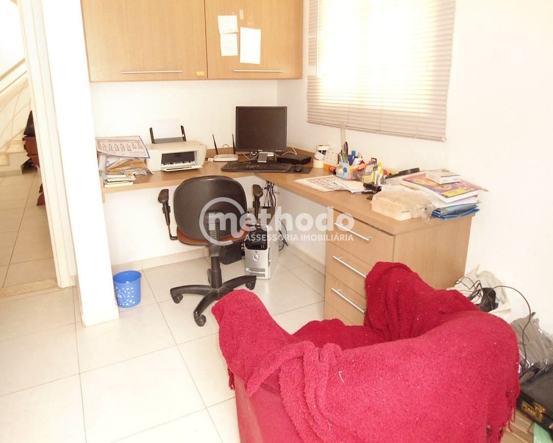 Casa, 3 quartos, 259 m² - Foto 7