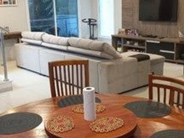 Casa com 350m² 3 quartos e 3 banheiros, à venda, no bairro Suru em Santana de Parnaíba