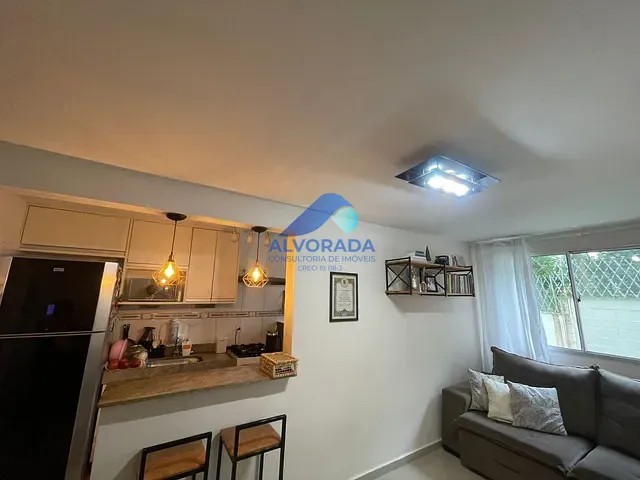 Casa 3 quartos e 2 banheiros, à venda, no bairro Bosque dos Eucaliptos em São José dos Campos