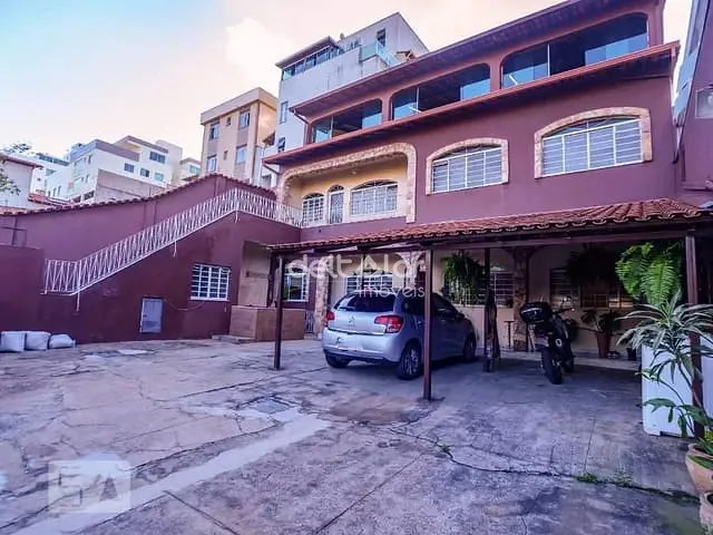 Casa com 270m² 2 quartos e 1 banheiro, para alugar, no bairro Heliópolis em Belo Horizonte