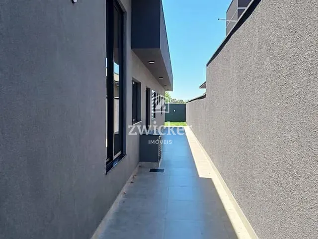 Casa com 450m² 3 quartos e 5 banheiros, à venda, no bairro Morada das Flores em Piratininga