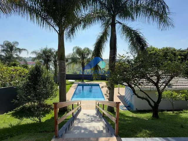 Casa 3 quartos e 4 banheiros, à venda, no bairro Condomínio Residencial Mirante do Vale em Jacareí