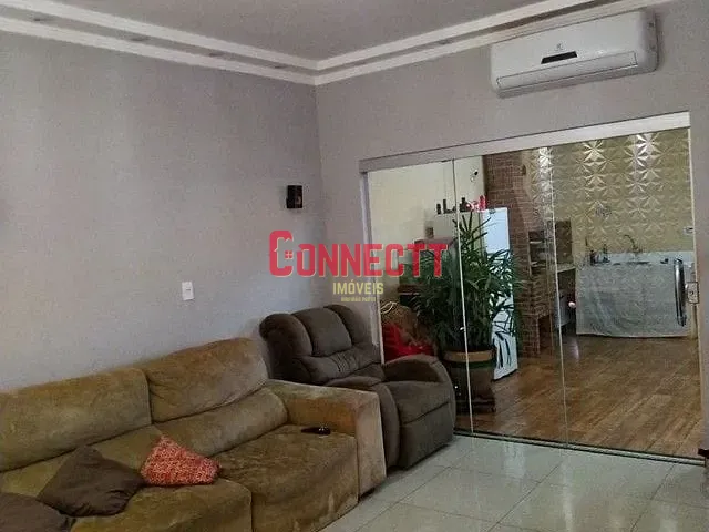Casa com 160m² 3 quartos e 2 banheiros, à venda, no bairro Cj Hab Jd Palmeiras em Ribeirão Preto
