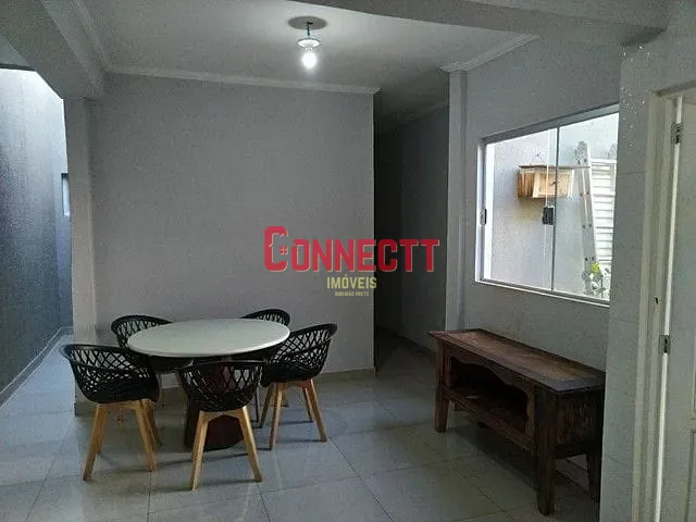 Casa com 160m² 3 quartos e 2 banheiros, à venda, no bairro Cj Hab Jd Palmeiras em Ribeirão Preto