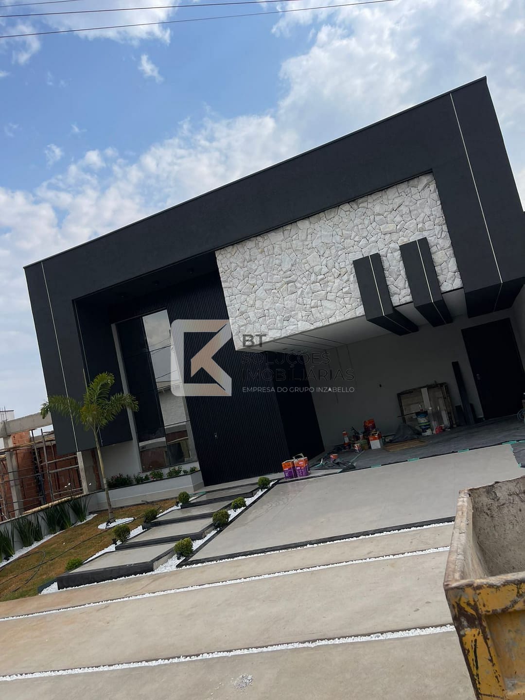 Casa, 3 quartos, 215 m² - Foto 2