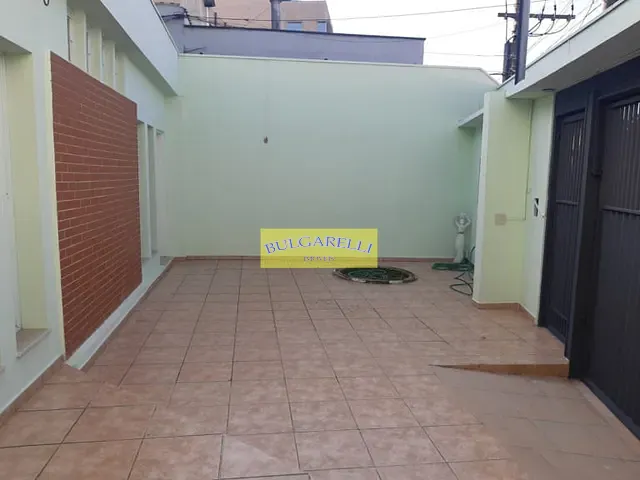 Casa com 330m² 4 quartos e 4 banheiros, à venda, no bairro Jardim Cica em Jundiaí