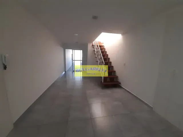 Casa com 330m² 4 quartos e 4 banheiros, à venda, no bairro Jardim Cica em Jundiaí