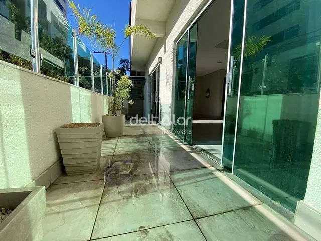 Casa à venda, no bairro Ipiranga em Belo Horizonte