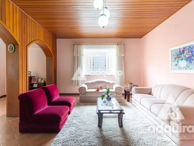 Casa com 391m² 2 quartos e 3 banheiros, à venda, no bairro Centro em Ponta Grossa