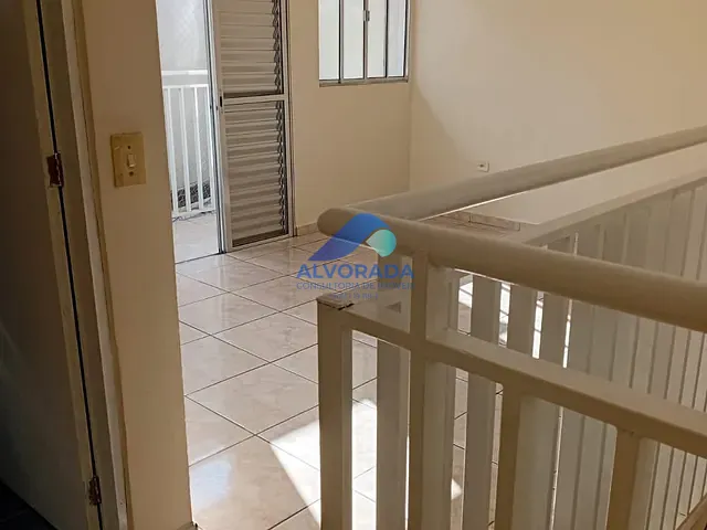 Casa 2 quartos e 1 banheiro, à venda, no bairro Jardim Santo Onofre em São José dos Campos