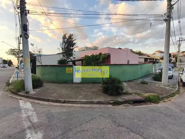 Casa com 283m² 2 quartos e 2 banheiros, à venda, no bairro Recanto Quarto Centenário em Jundiaí