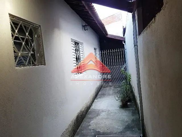 Casa com 128m² 2 quartos e 1 banheiro, à venda, no bairro Jardim Valparaíba em São José dos Campos
