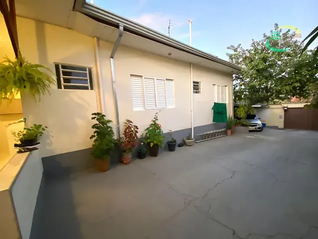 Casa com 250m² 2 quartos e 1 banheiro, à venda, no bairro Jardim Irmãos Sigrist em Campinas