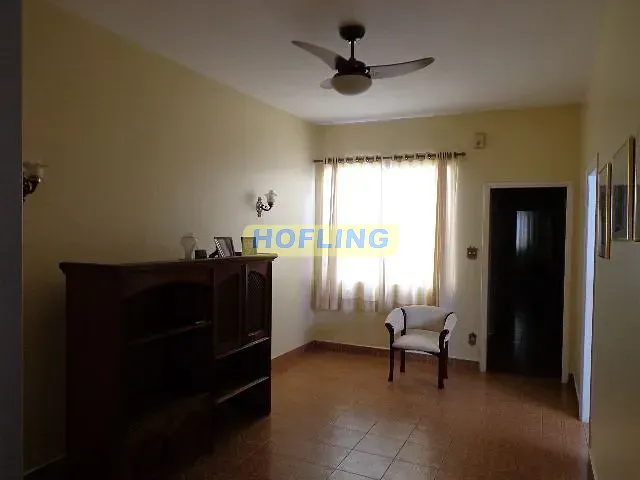 Casa com 270m² 3 quartos e 3 banheiros, à venda, no bairro Centro em Rio Claro