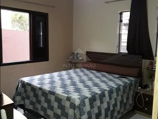 Casa com 250m² 3 quartos e 4 banheiros, à venda, no bairro Jardim Primavera em Mauá