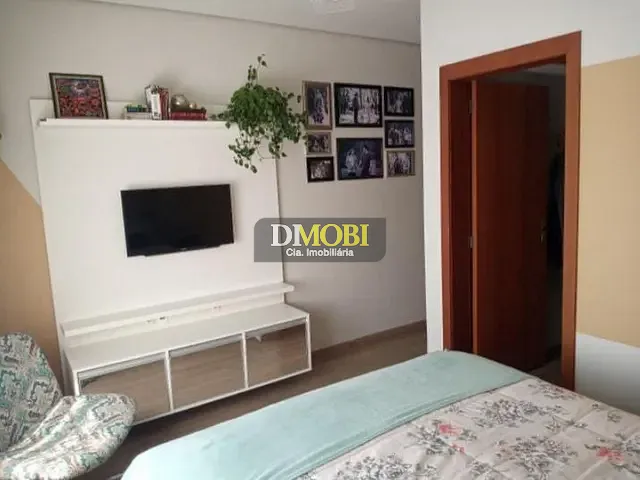Casa com 250m² 3 quartos e 2 banheiros, à venda, no bairro Santa Cruz em Gravataí