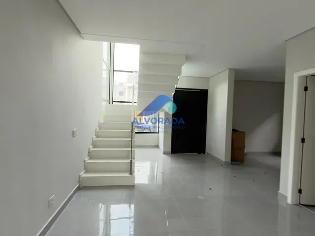 Casa com 250m² 4 quartos e 4 banheiros, à venda, no bairro Urbanova VII em São José dos Campos