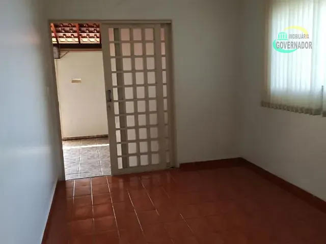 Casa com 212m² 3 quartos e 2 banheiros, à venda, no bairro Dic VI (Conjunto Habitacional Santo Dias Silva) em Campinas