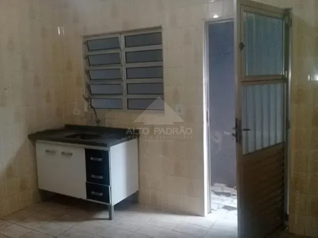 Casa com 200m² 2 quartos e 1 banheiro, à venda, no bairro Vila Ana em Mauá
