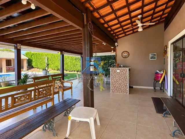 Casa 5 quartos e 4 banheiros, à venda, no bairro Jd. São Bento do Recreio em Valinhos