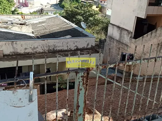 Casa com 400m² 2 quartos e 3 banheiros, à venda, no bairro Vila Marlene em Jundiaí