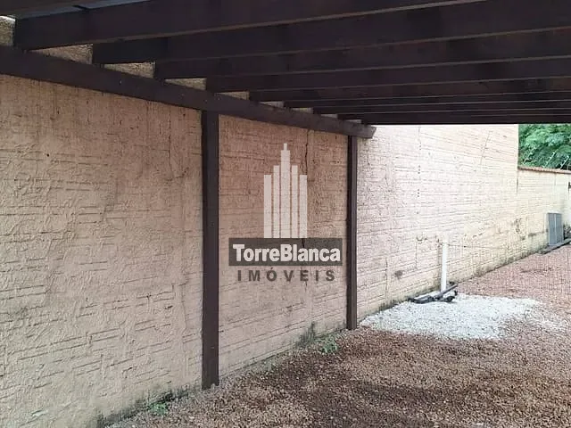Casa com 462m² 3 quartos e 1 banheiro, à venda, no bairro Uvaranas em Ponta Grossa