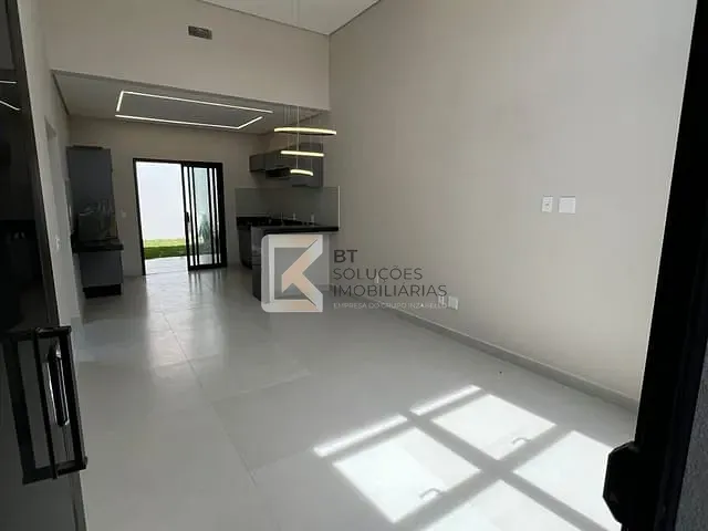 Casa com 150m² 3 quartos e 2 banheiros, à venda, no bairro Jardim Bom Sucesso em Indaiatuba