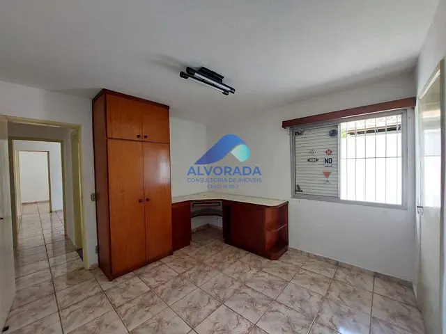 Casa 3 quartos e 3 banheiros, à venda, no bairro Jardim Satélite em São José dos Campos