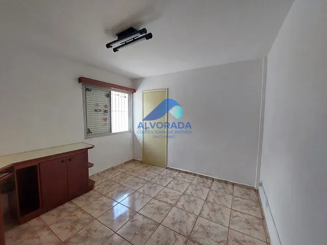 Casa 3 quartos e 3 banheiros, à venda, no bairro Jardim Satélite em São José dos Campos