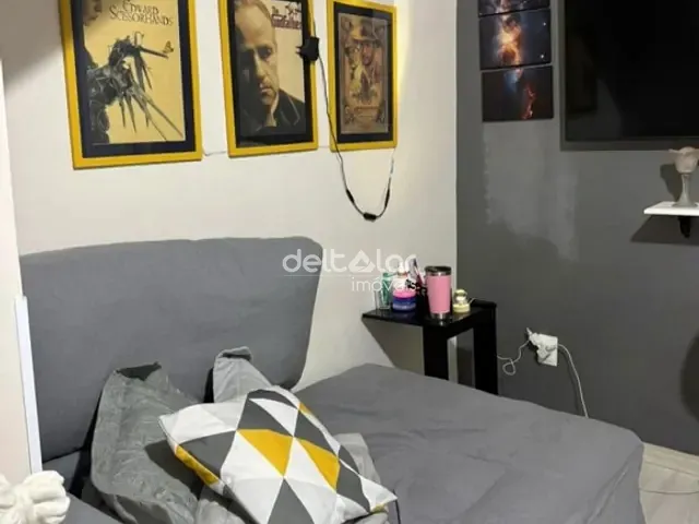 Casa 2 quartos e 1 banheiro, à venda, no bairro São João Batista (Venda Nova) em Belo Horizonte