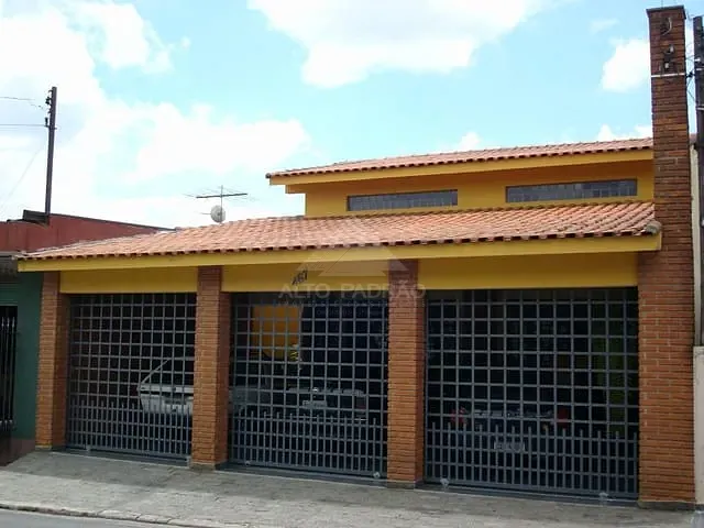 Casa com 360m² 3 quartos e 5 banheiros, à venda, no bairro Jardim Pilar em Mauá