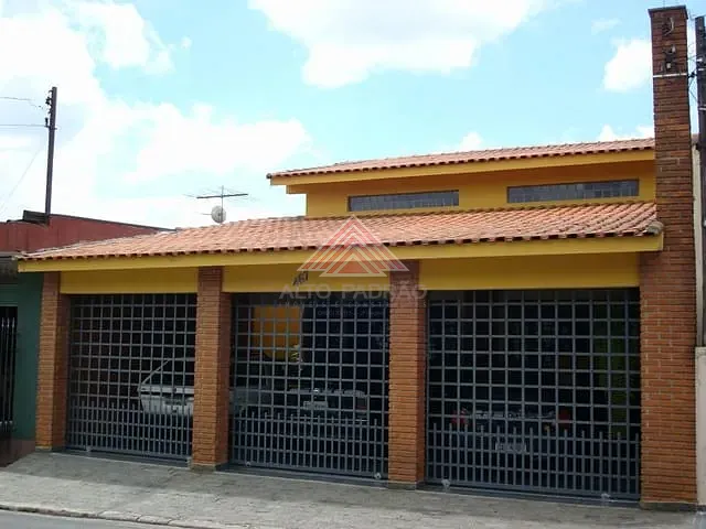 Casa com 360m² 3 quartos e 5 banheiros, à venda, no bairro Jardim Pilar em Mauá
