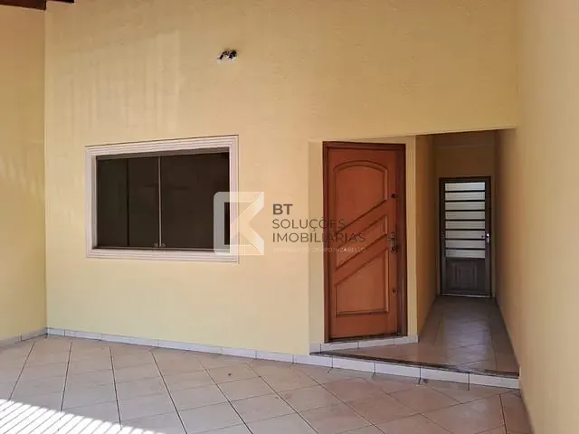 Casa com 150m² 3 quartos e 2 banheiros, à venda, no bairro Parque São Lourenço em Indaiatuba